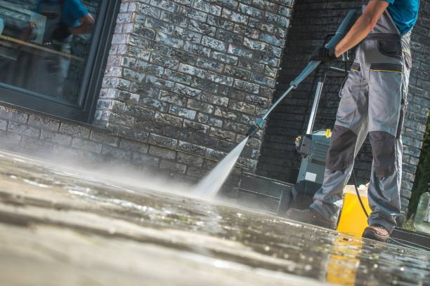 Post-Construction Pressure Washing in Cochituate, MA